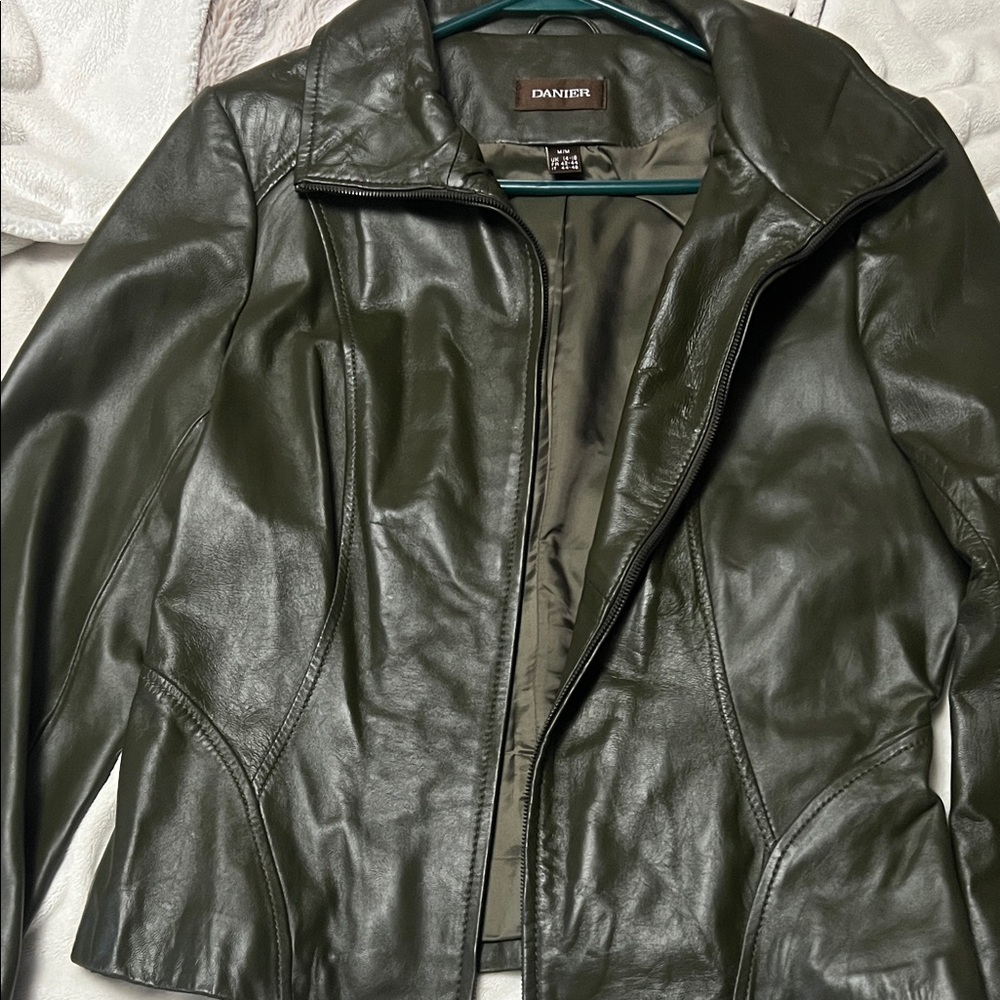 Danier Women's Dark Green Leather Jacket